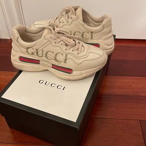 Gucci shoes